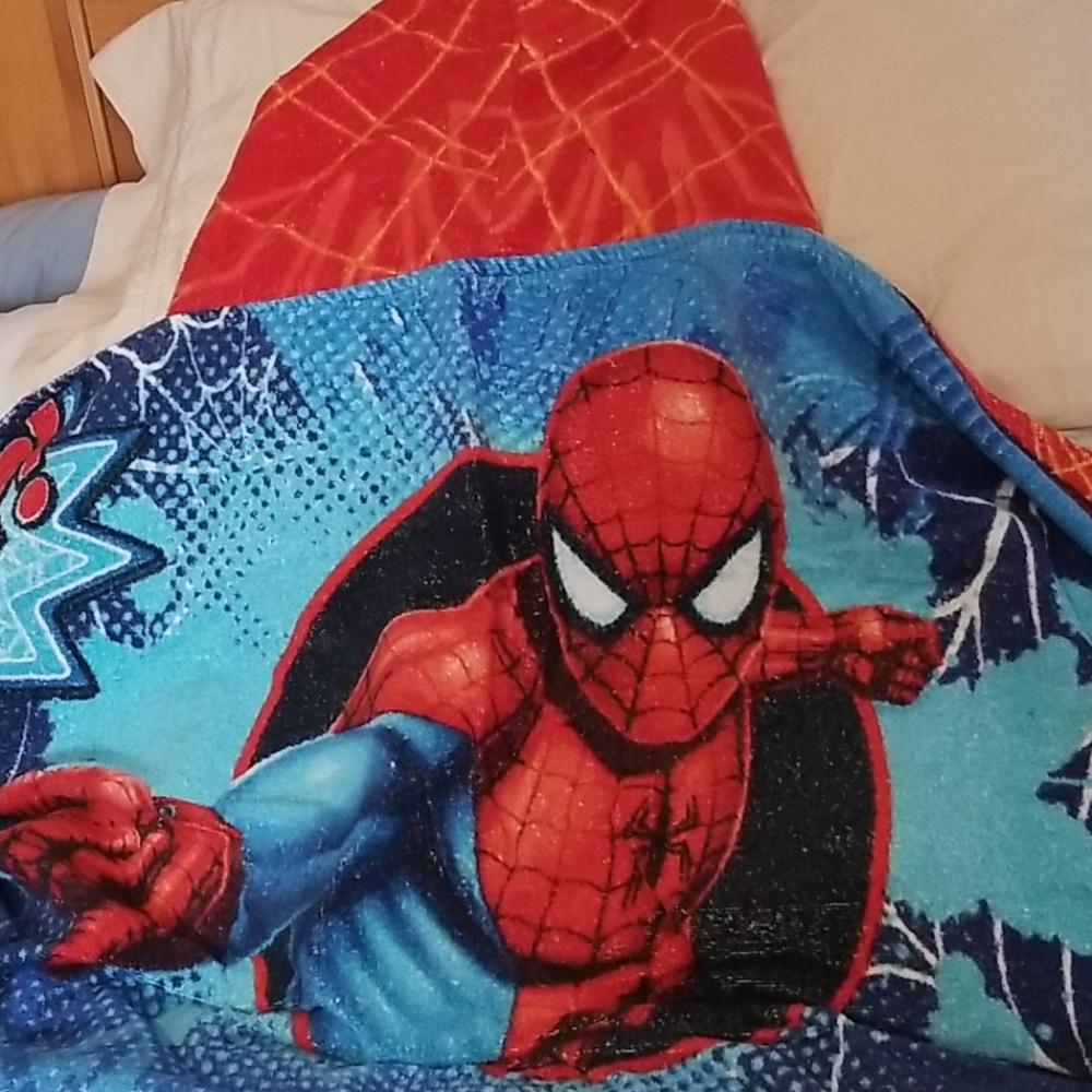 Childrens towel with hood